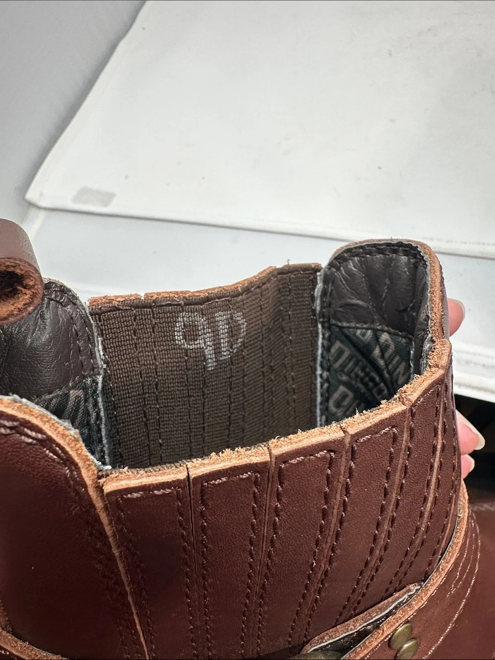 Dingo Boots. Size 9 D